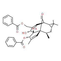 ChemSpider 2D Image | [(1S,4S,5R,6R,9R,10R,12R,14R)-4-(Benzoyloxy)-5,6-dihydroxy-3,11,11,14-tetramethyl-15-oxotetracyclo[7.5.1.0~1,5~.0~10,12~]pentadeca-2,7-dien-7-yl]methyl benzoate | C34H36O7