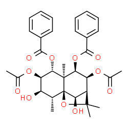 ChemSpider 2D Image | (1S,2R,3R,4R,5R,6R,7R,8S,9S,12R)-4,8-Diacetoxy-3,12-dihydroxy-2,6,10,10-tetramethyl-11-oxatricyclo[7.2.1.0~1,6~]dodecane-5,7-diyl dibenzoate | C33H38O11