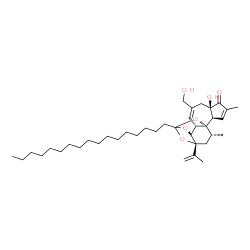 ChemSpider 2D Image | (1R,2R,6R,10S,11S,15R,17R)-13-Heptadecyl-6-hydroxy-8-(hydroxymethyl)-15-isopropenyl-4,17-dimethyl-12,14,18-trioxapentacyclo[11.4.1.0~1,10~.0~2,6~.0~11,15~]octadeca-3,8-dien-5-one | C38H60O6